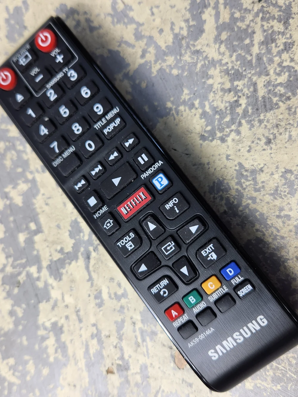 Samsung Blu-ray Player Bundle in Black with Black Remote